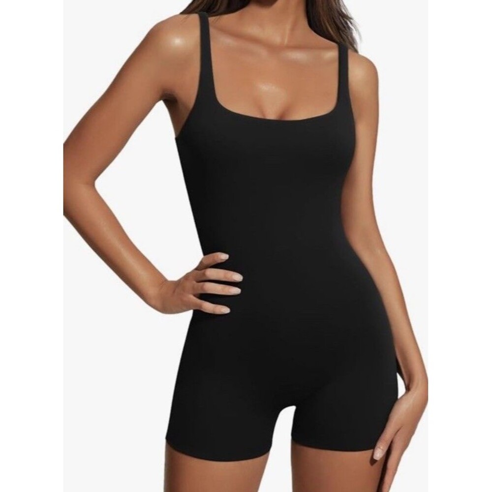 AUTOMET Workout Bodysuit Romper Women’s Sleeveless Black Activewear Sz Med